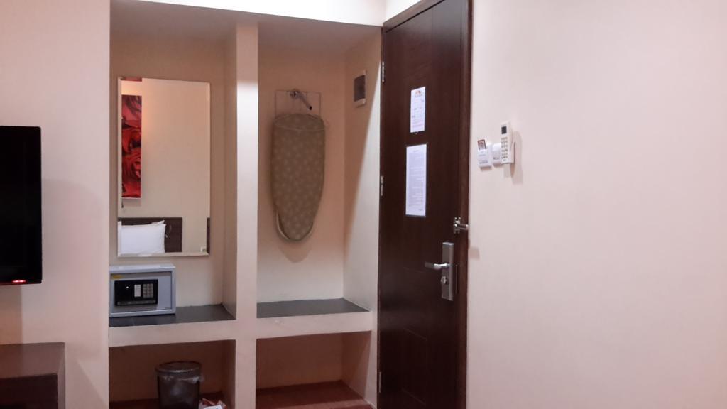 Hotel Matos Jayapura Cameră foto